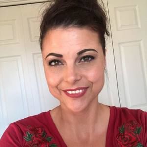 Meet your Posher, Christine